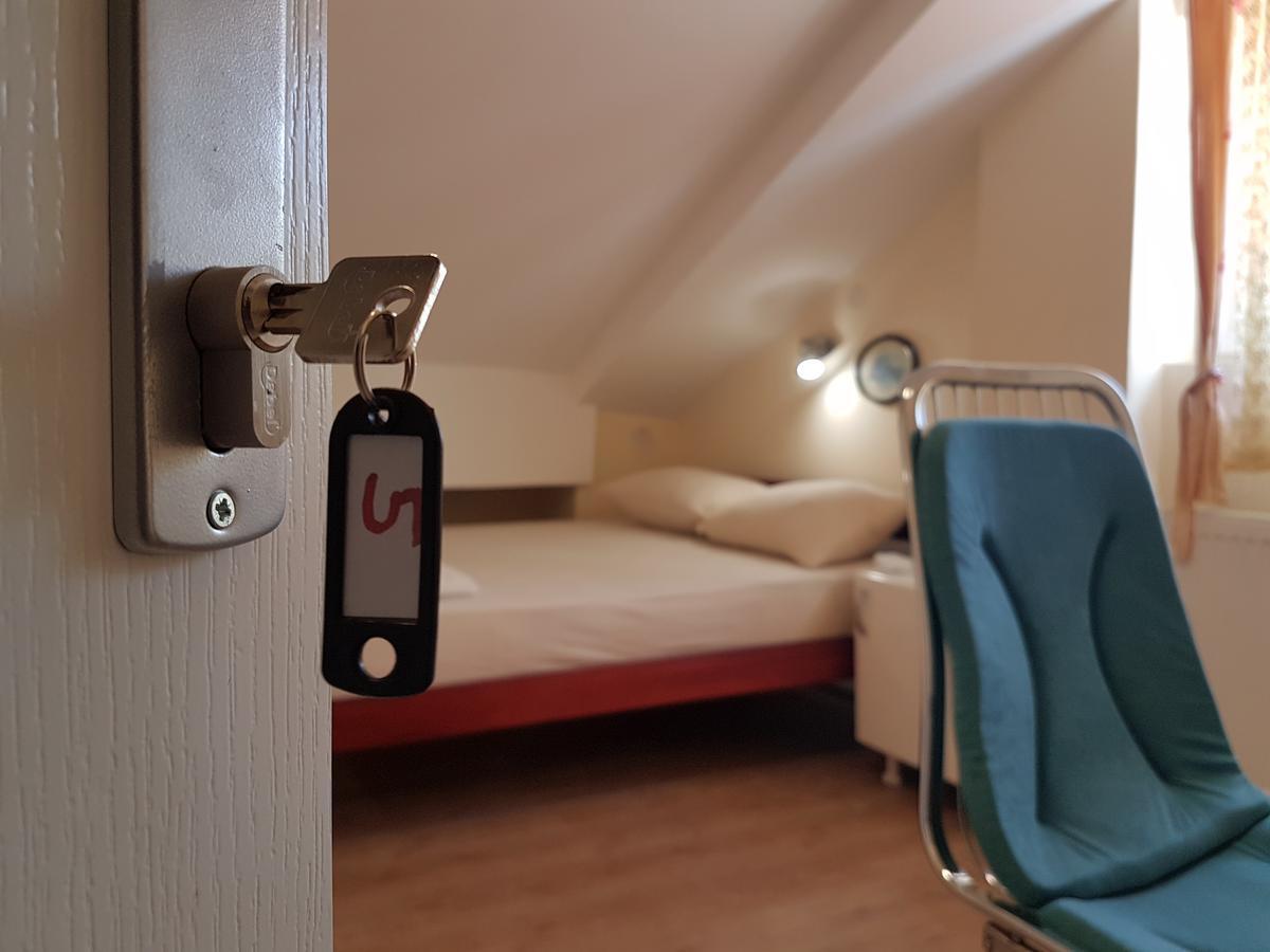 Hostel Beko Valjevo Cameră foto
