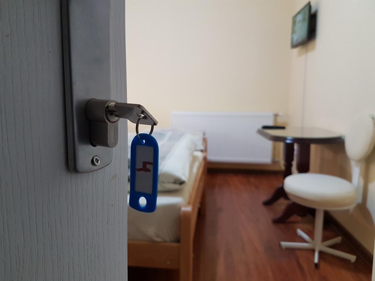 Hostel Beko Valjevo Cameră foto
